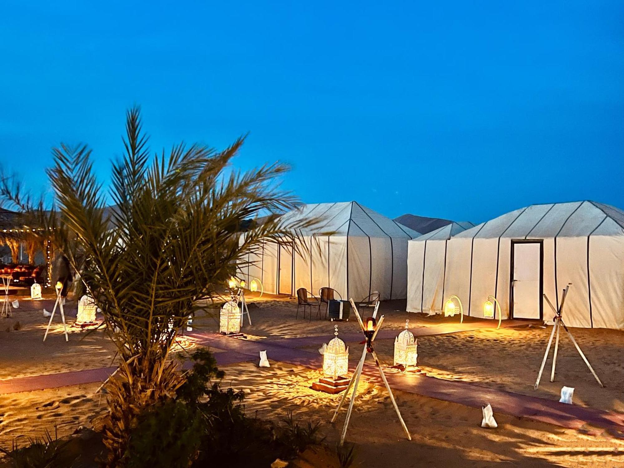 Sahara Dream Luxury Camp Hotel เมอร์ซูกา ภายนอก รูปภาพ